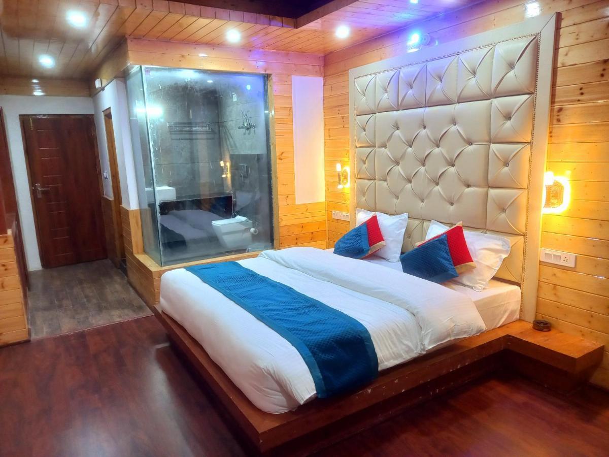 Humble Holiday Inn Kufri Simla מראה חיצוני תמונה