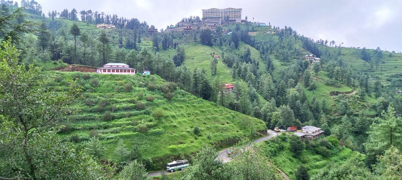 Humble Holiday Inn Kufri Simla מראה חיצוני תמונה