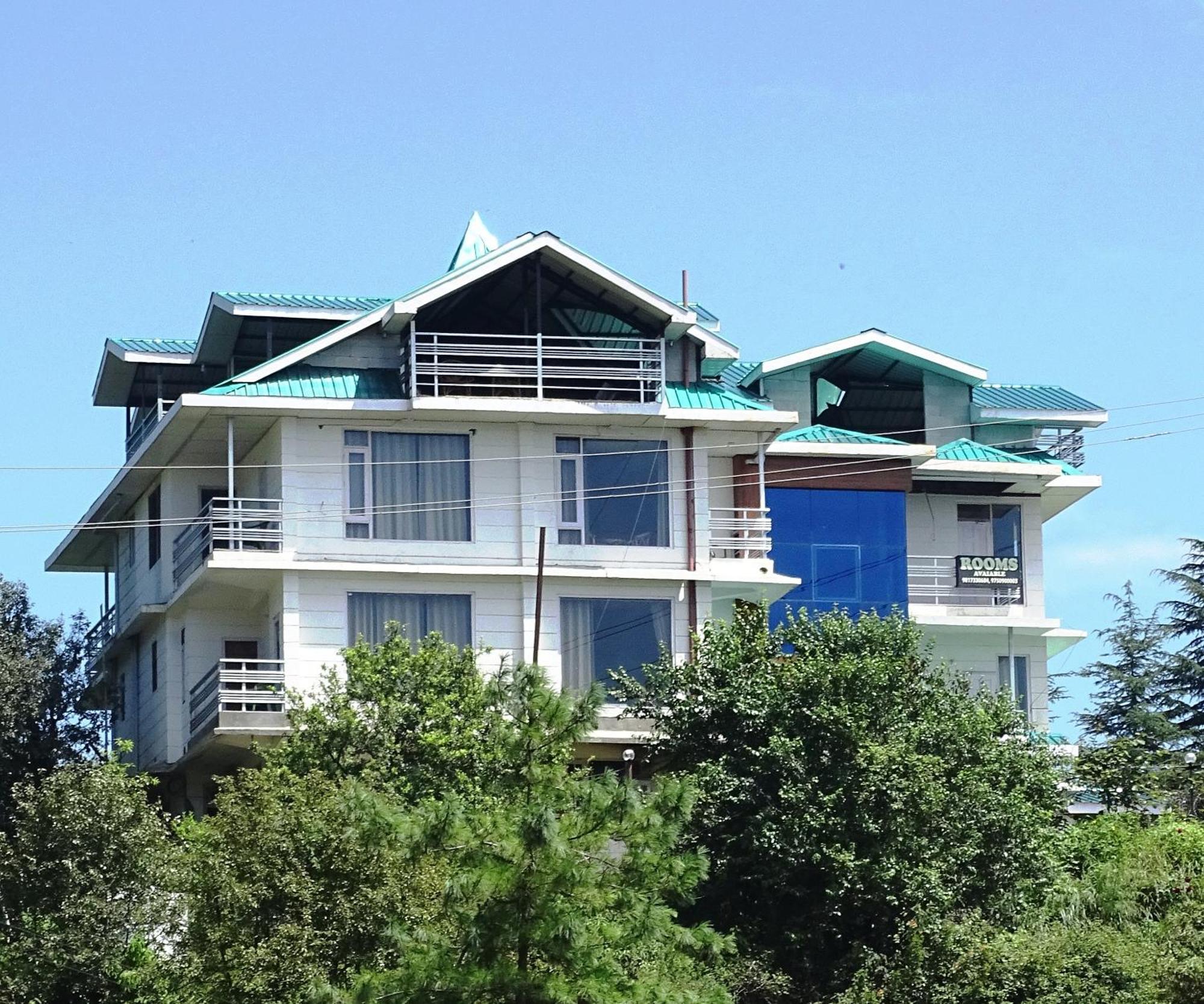 Humble Holiday Inn Kufri Simla מראה חיצוני תמונה